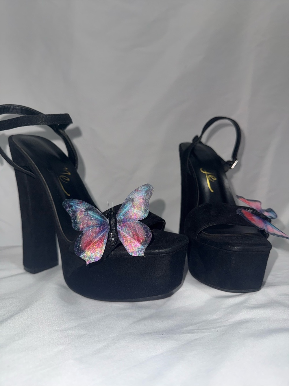 Butterfly pumps